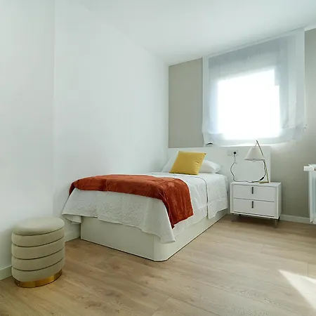 Galihost - Precioso Con Piscina En Playa De Silgar 산신소