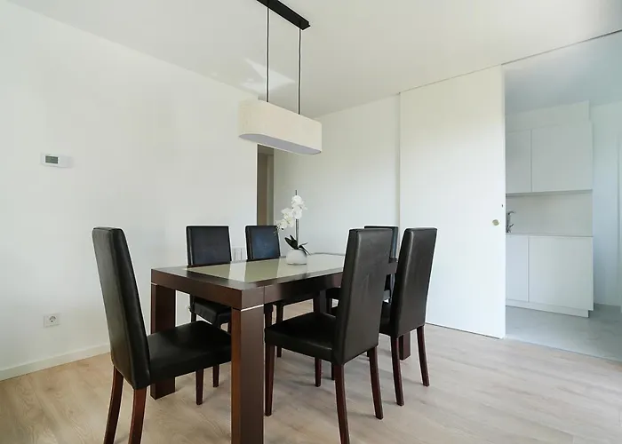 Galihost - Precioso Con Piscina En Playa De Silgar Санхенхо